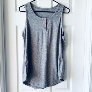 Sleeveless Scoop Neck Henley Button Up Tank Top - Gray